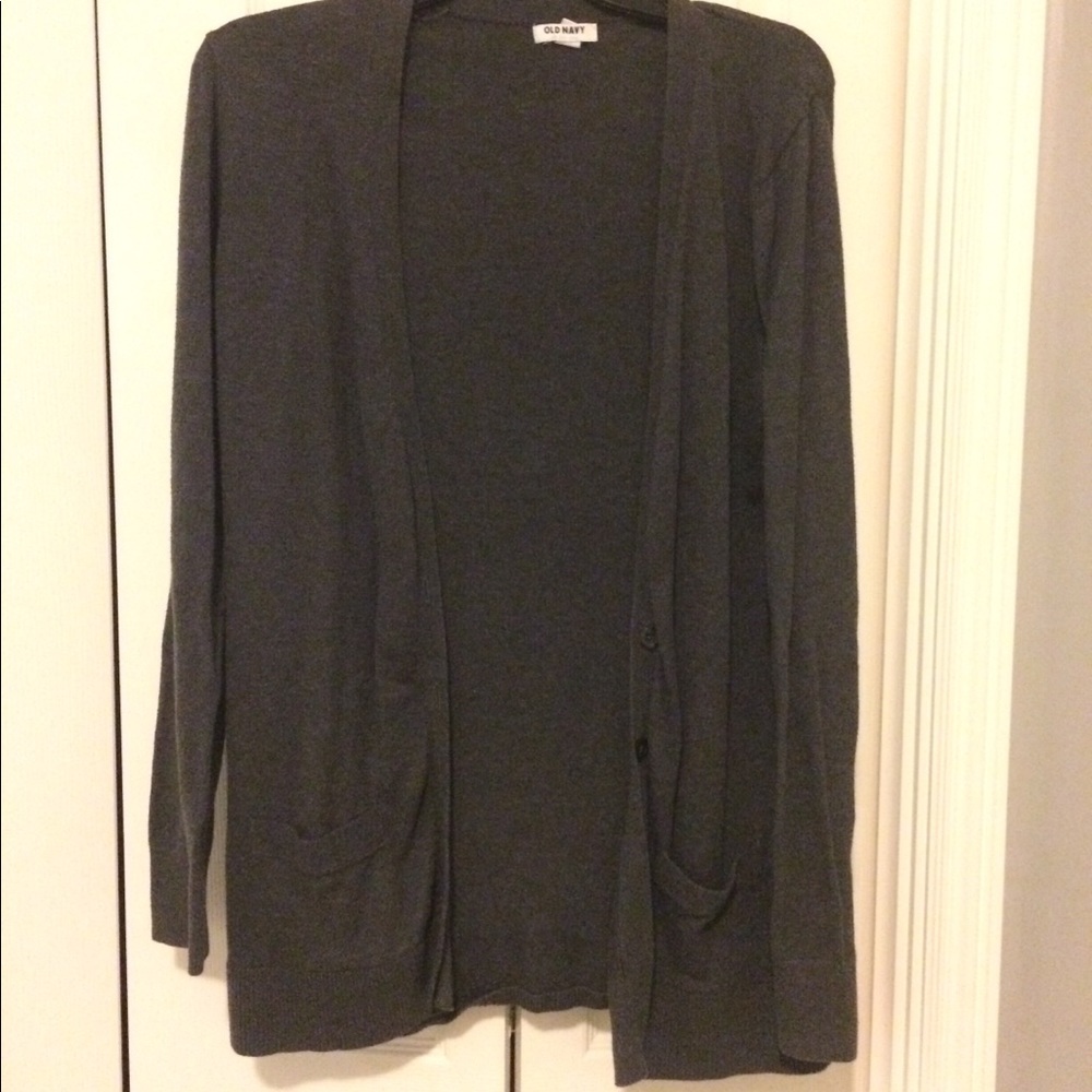 Simple gray cardigan.
